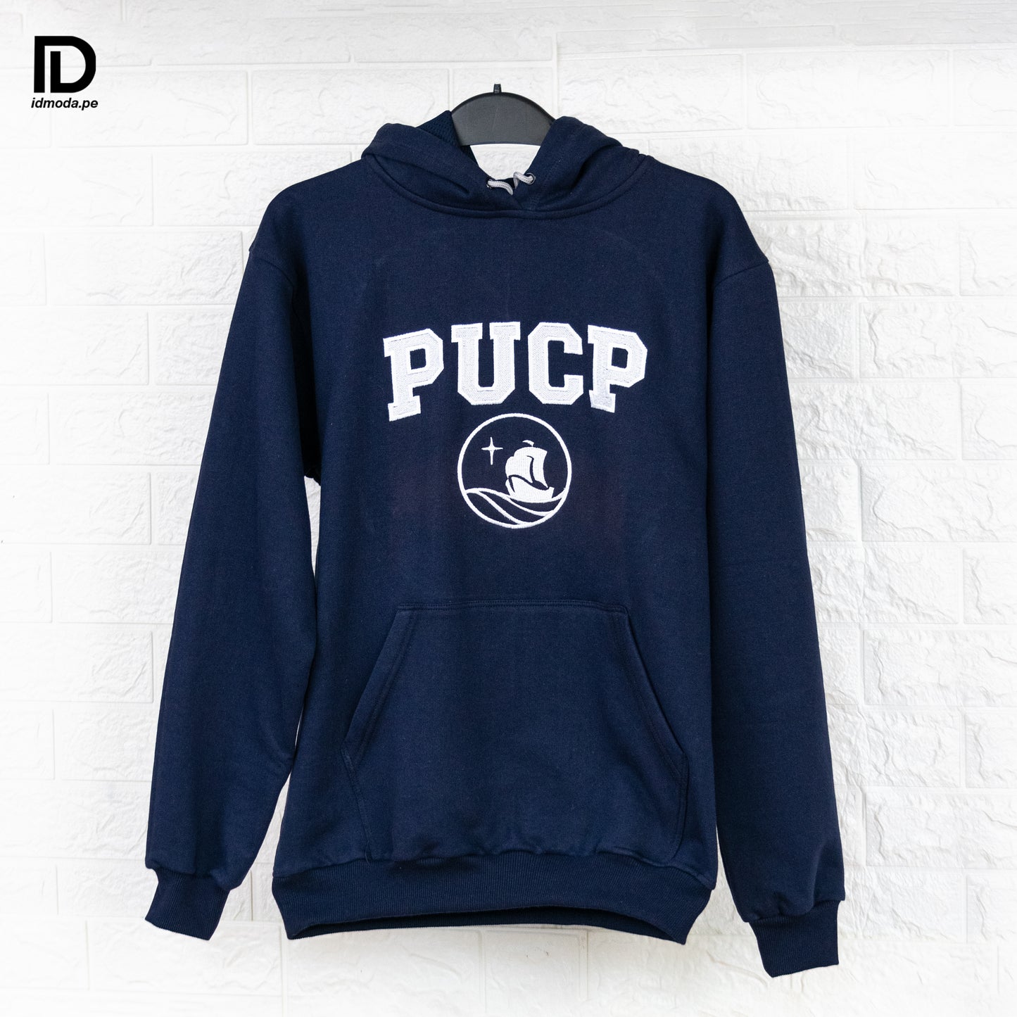 Polera PUCP